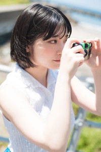 根本凪 SPA!デジタル写真集「眼差しで伝わる色気」（扶桑社）＝提供：週刊SPA!編集部 撮影：鈴木ゴータ ヘアメイク：哘絵美子 スタイリング：菊池文子