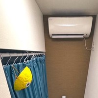 布団がほぼ占める1.5畳の部屋／無職7年目さん（@nojob_zz）提供