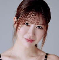 日南まみ「週刊SPA!」（扶桑社）2025年７月８・15日合併号より＝撮影：熊谷貫 ヘアメイク：ムロゾノケイト スタイリング：佐賀愛衣