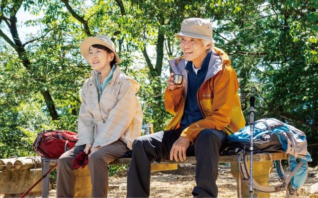 (C)2025「てっぺんの向こうにあなたがいる」製作委員会