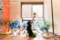 扇風機をつくる夢を叶えようとしているRYOSUKEくん（提供：なみそさん）