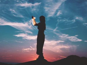 いじめられっ子の意外な一言で、二つの顔を持つ八方美人の私は心を改めた