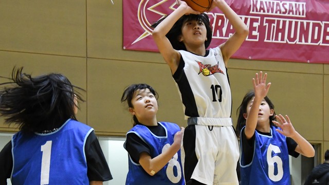 三遠ネオフェニックス―越谷アルファーズ