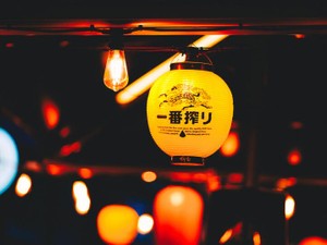 私がクリスマスも居酒屋で働く理由。非日常の中の日常感を求めて