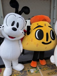 ポリンキーが全然、三角形の秘密を教えてくれない／株式会社サンワードの公式X（@sunward_info）より