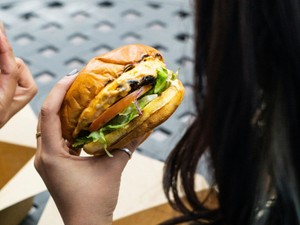 思い出のハンバーガーがもう食べられない。そこから広がる夢