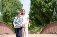 高齢者の「死にたい」を受け止め直す　※イメージ画像（Masakazu Tokashiki/stock.adobe.com）