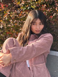 【大島璃乃1st写真集】11/4(水)発売さんのX（@oisland_rino25）より