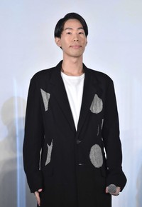 坂口涼太郎