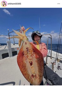 吉野七宝実（@shihomi0305）さんのインスタグラムより