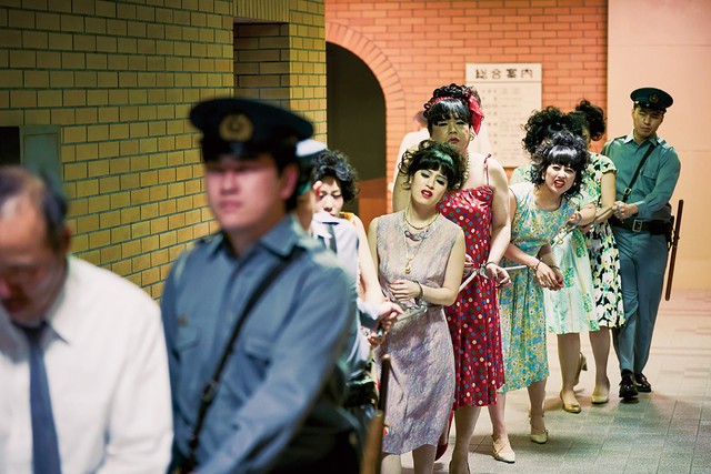 性別適合手術を受けたセックスワーカー、通称「ブルーボーイ」を演じたのはトランスジェンダー当事者たち＝c2025 『ブルーボーイ事件』 製作委員会