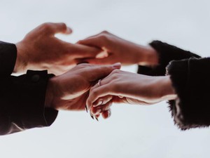 恋愛する気になった矢先にコロナ禍に。パートナー探しは不要なもの？