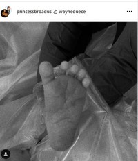 コリ・ブローダスのインスタグラム＠princessbroadusより