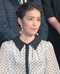 知念里奈＝2019年