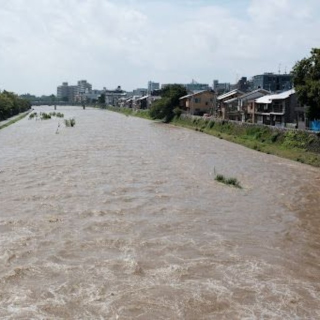 増水した河川※画像はイメージです（Satoshi-Daniel/stock.adobe.com）