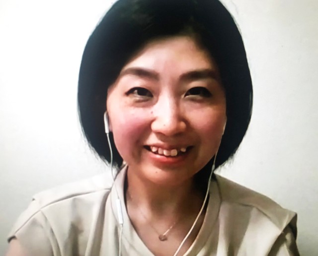 ANA X（株）国内旅行事業推進部・商品開発チームの平塚弥美さん。平塚さんによれば「遊覧チャーターフライト」はユーザーからの声をヒントに実施するにいたったサービスだそうです。