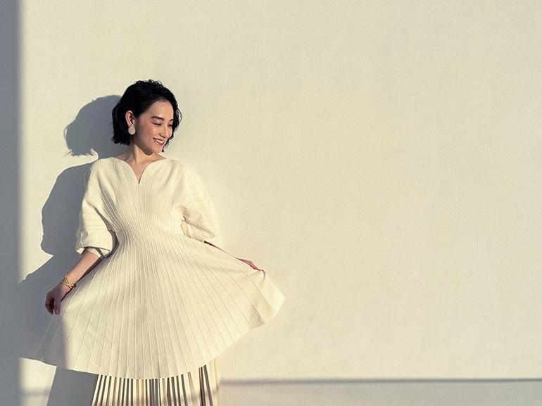 篠原ともえさんが一目ぼれ。和歌山で生まれたニットワンピース | 朝日