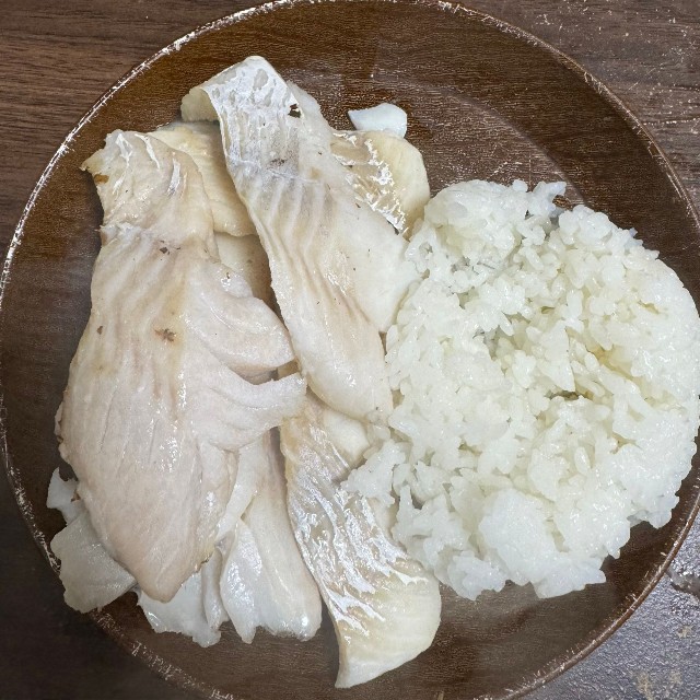 「タラ400g白米150g」／マサキさん（@japanmasaki10）提供