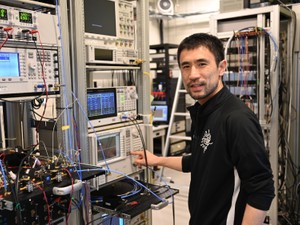 量子コンピュータ開発のその先へ　汎用量子ネットワーク構築を目指す科学者