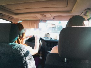 「また迎えにきていい？」。初めての会話から、二人の時間が始まるまで