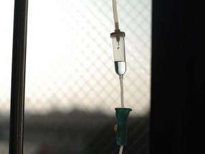 入院中の支えになったのは、奥さんを気にして私を避けていた彼だった