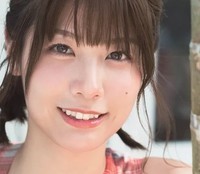 るるたん 写真集『R-25』特装版カバー