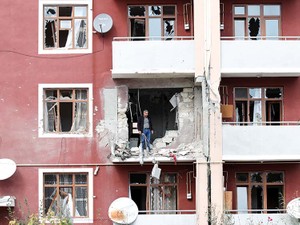 停戦合意でも戦闘続くナゴルノ・カラバフ　なぜ「ロシアとトルコがカギ」か