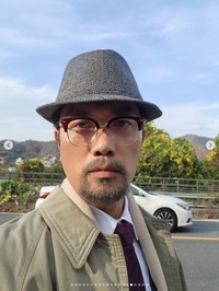 パク・ヒスンの公式インスタグラム@park_hee_soonより 「コンフィデンスマンKR」で変装したパク・ヒスン