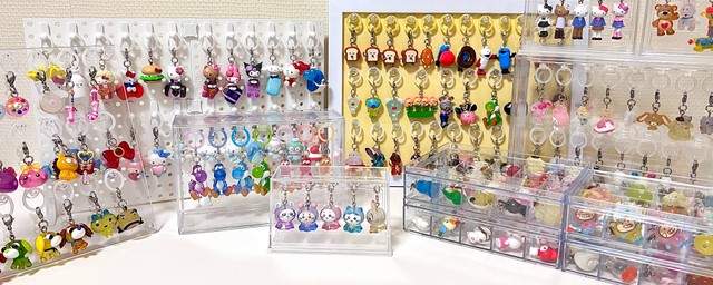 ぱんくまさんのコレクションの一部。自宅にはグッズの収納部屋も設けているそう（ぱんくまさんXより）