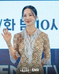 韓国放送局・ENAの公式インスタグラム@channel.ena.dより 歌手で女優のオム・ジョンファ