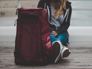 元ひきこもりニート。推しができ、夜行バスで遠征するようになるまで