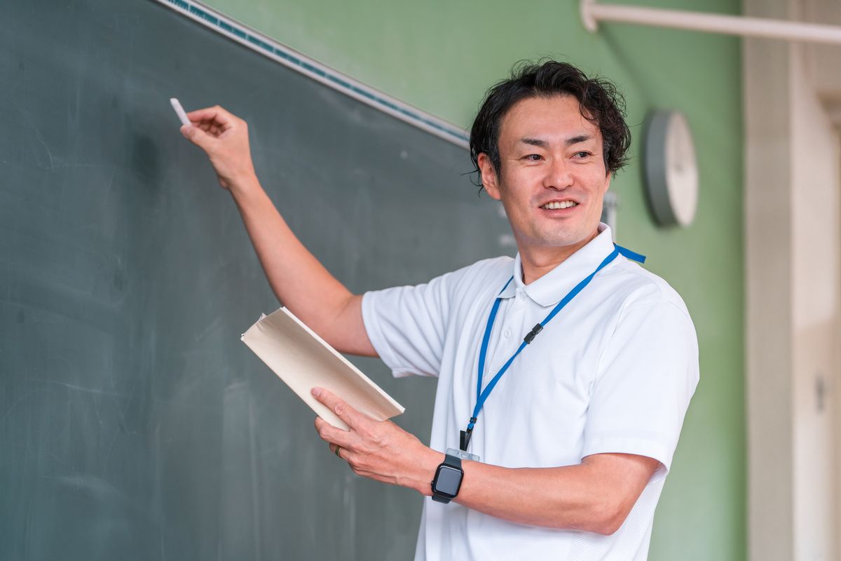1クラスに2人が「学校の先生に恋をしたことがある」！？現役高校生に聞いた「先生への恋心」の実態｜まいどなニュース
