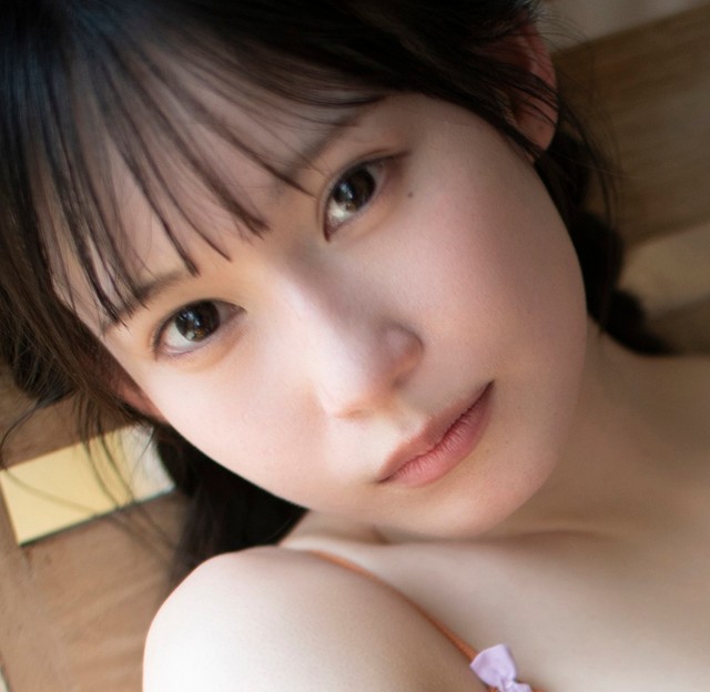 ＳＫＥ４８大村杏１ｓｔ写真集（Ｃ）佐藤佑一（秋田書店）２０２５