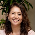 小泉今日子さん、本がテーマのPodcast「ホントのコイズミさん」で糸井重里さんと語った「本のこれから」