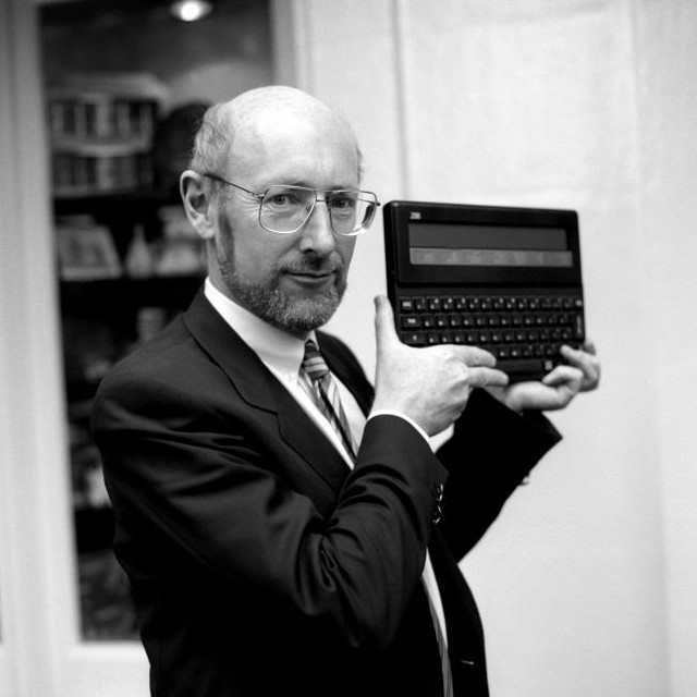 　クライブ・シンクレア氏