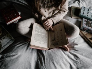 あの本を読みながら泣いた寂しがり屋の父は、私のなかで生きている