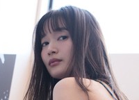 出口亜梨沙 SPA!デジタル写真集（扶桑社）より＝提供：週刊SPA!編集部 撮影：塩原洋 ヘアメイク：高野雄一 スタイリング：川上舞乃