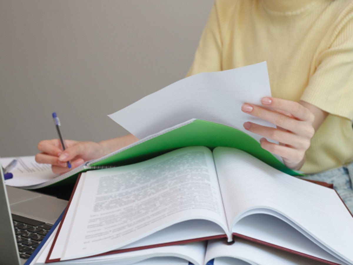 ぎりぎり論文マニュアル 著者が語る 論文を書き損じて分かった人生の楽しさ じんぶん堂 ぎりぎり論文マニュアル 著者が語る 論文を書き損じて分かった人生の楽しさ じんぶん堂