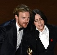 フィニアス・オコネル、ビリー・アイリッシュ