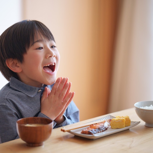 いつもの食事で受験当日もいつも通りに　※画像はイメージです（ACworks/photoAC）