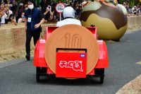 チョロQだからしっかり十円玉が