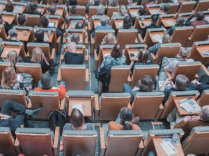 カンニングの阻止に失敗。力不足だった。それでも私は現場を変えたい