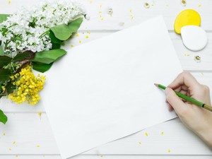 29歳の今かろうじて書けるのは、当たり障りの無い1行キャプションだけ