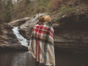 「男の良さを知ればレズも治るよ」。共学での嫌がらせは異常だった