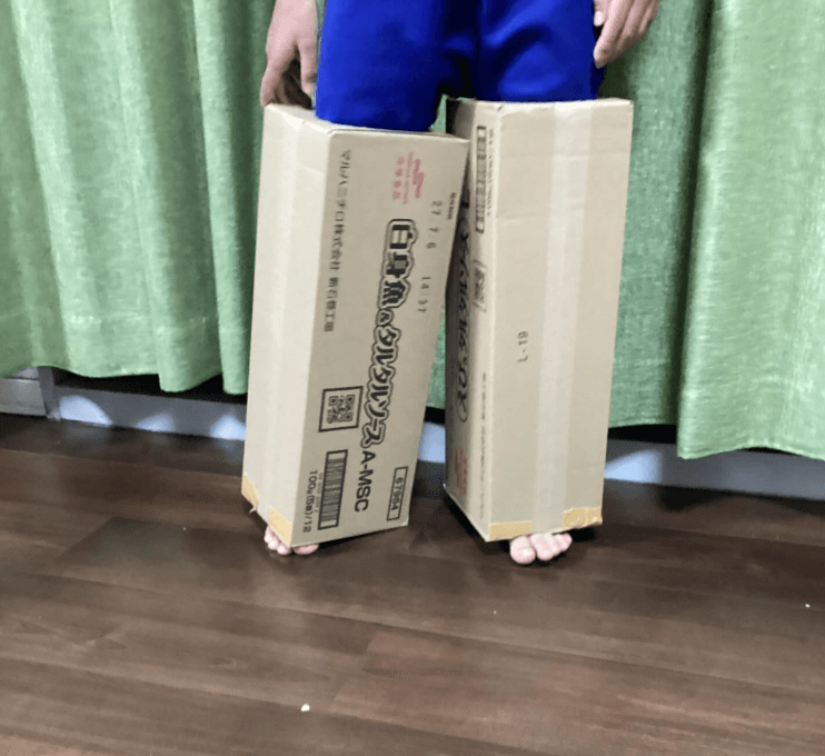 原始時代にこだわるわけではなく、ブーツも作ります（のなかさん提供）
