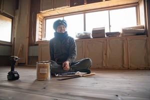 300人の集落にシェアハウス　狙いは「田舎でまわす小さな経済と生活」の実験