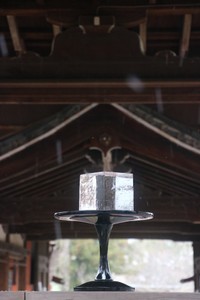 光の入り方、反射が美しいのも透明度の証【提供：中 孝仁｜日乃出製氷 4代目（泥臭く、活路を拓く）さん】