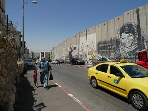 パレスチナ問題は忘れられたのか　イラン対応で中東亀裂、かつての「連帯」どこへ