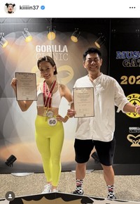 「マッスルゲート奈良かしはら大会」ウーマンズレギンス163センチ超級部門で優勝した金原早苗（左）　本人のインスタグラム（@kiiiiin37）より＝2025年9月24日投稿