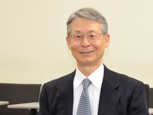 強烈な経営者をたたえるアメリカ、たたく日本　企業がさえないままでは経済再生はない